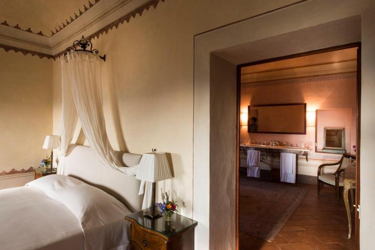 Borgo Pignano Tuscany الغرفة الصورة
