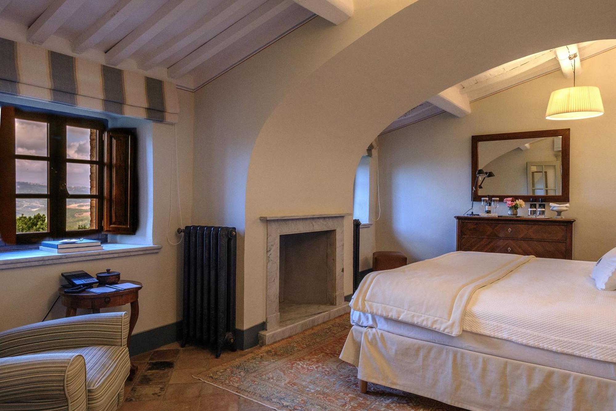 Borgo Pignano Tuscany الغرفة الصورة